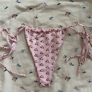 Frankie’s Tie Side Bikini